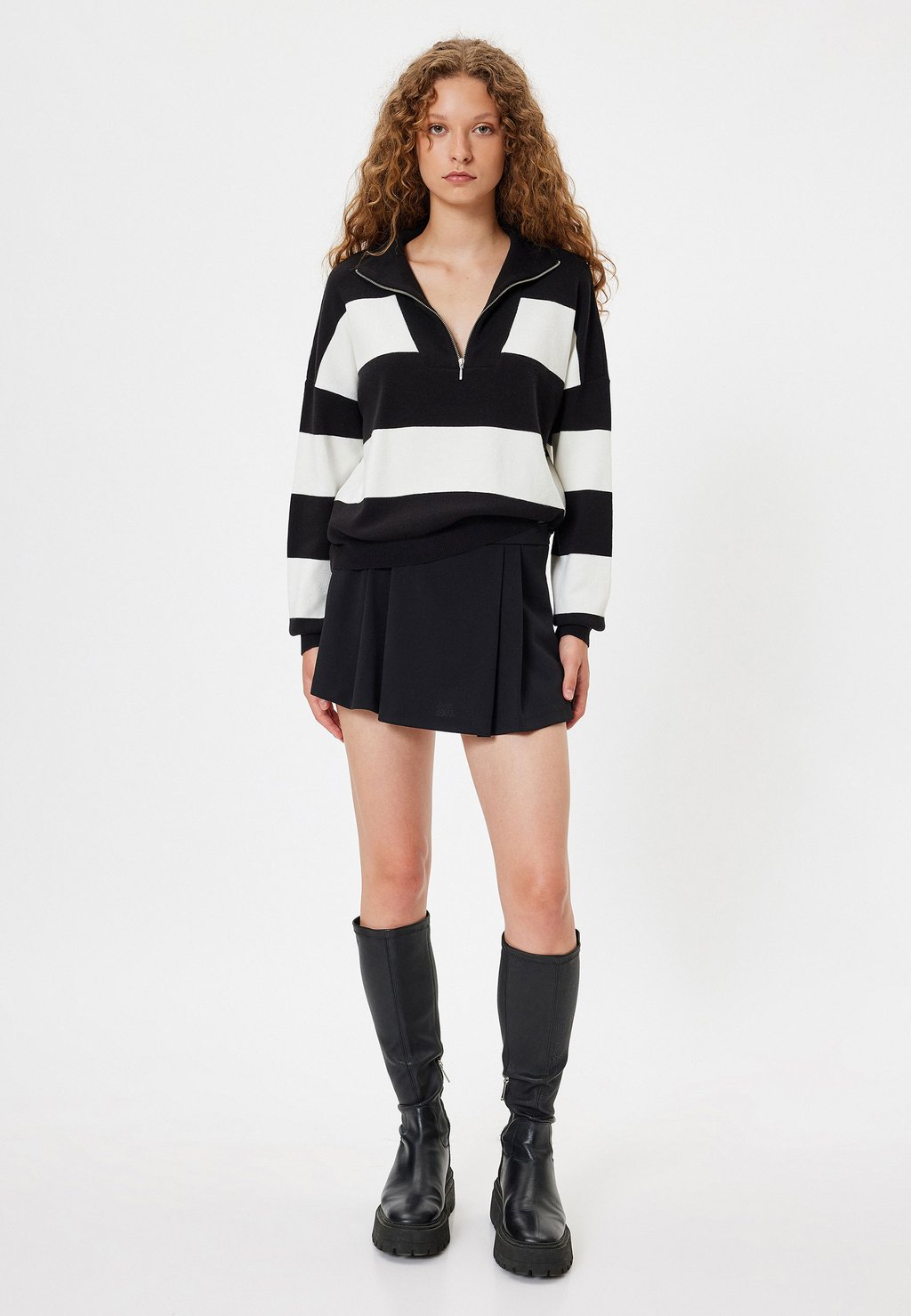 Джемпер HALF ZIPPER Koton, черный
Джемпер HALF ZIPPER Koton, черный