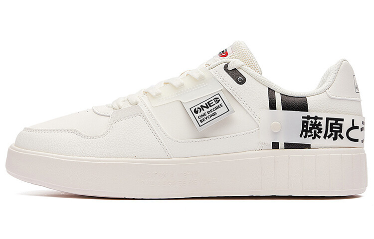 Кеды мужские, обувь для скейтбординга низкая белый/черный 361°
Кеды мужские, обувь для скейтбординга низкая белый/черный 361°