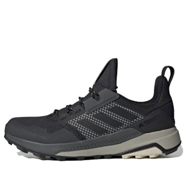 Кроссовки terrex trailmaker gtx Adidas, черный
Кроссовки terrex trailmaker gtx Adidas, черный