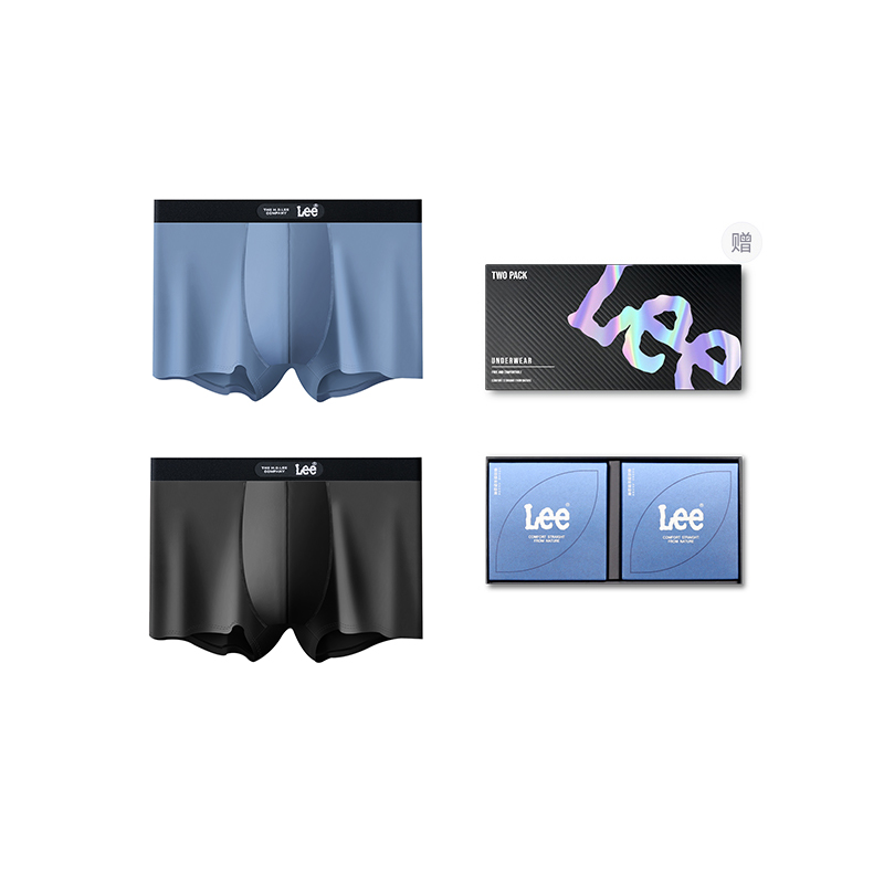 Подарочный набор мужских трусов боксеров 3 шт Lee, черный
Подарочный набор мужских трусов боксеров 3 шт Lee, черный