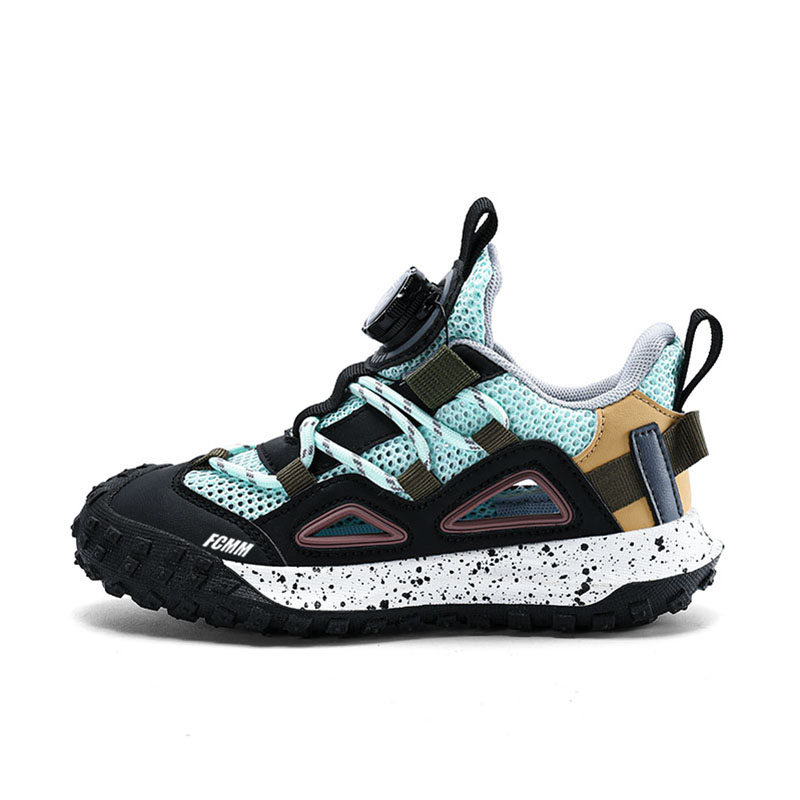 Кроссовки детские с низким верхом и противоскользящим верхом FCMM, черный/зеленый
Кроссовки детские с низким верхом и противоскользящим верхом FCMM, черный/зеленый