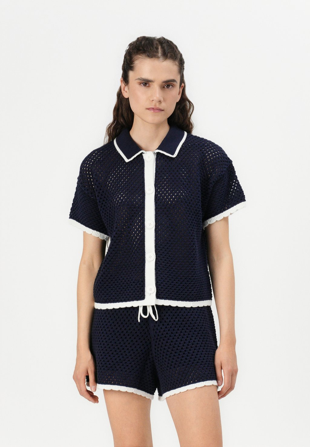 Блузка на пуговицах COLLARED GAP, темно-синий
Блузка на пуговицах COLLARED GAP, темно-синий