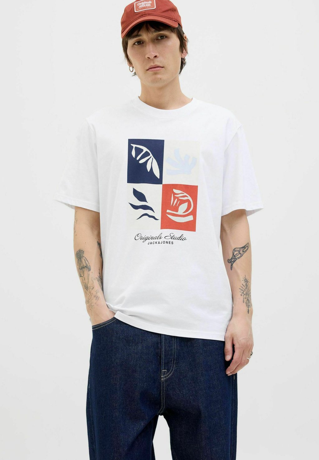 Футболка с принтом RUNDHALSAUSSCHNITT Jack & Jones, кремовый
Футболка с принтом RUNDHALSAUSSCHNITT Jack & Jones, кремовый