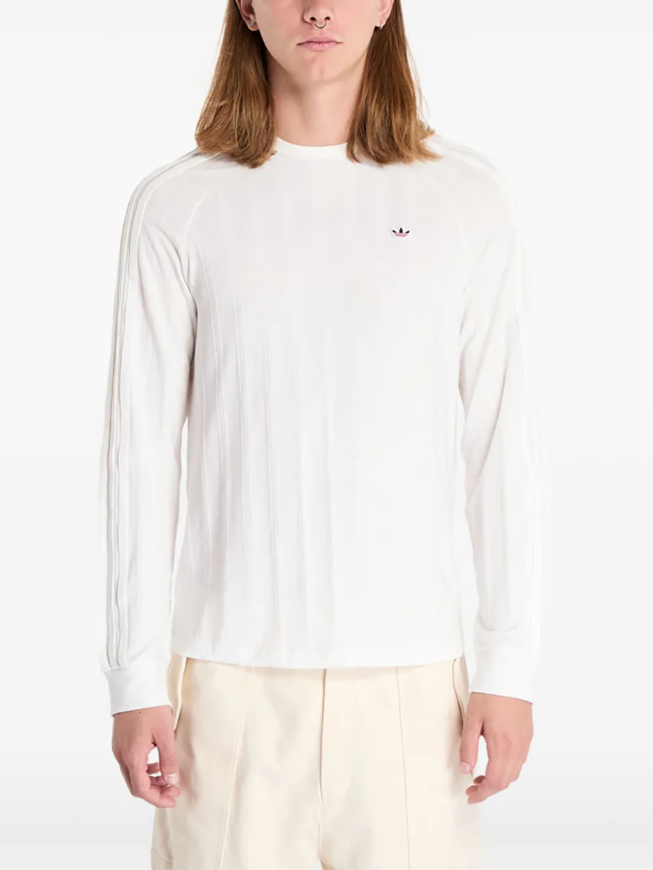 Adidas футболка в рубчик из коллаборации с CLOT by Edison Chen, белый
Adidas футболка в рубчик из коллаборации с CLOT by Edison Chen, белый