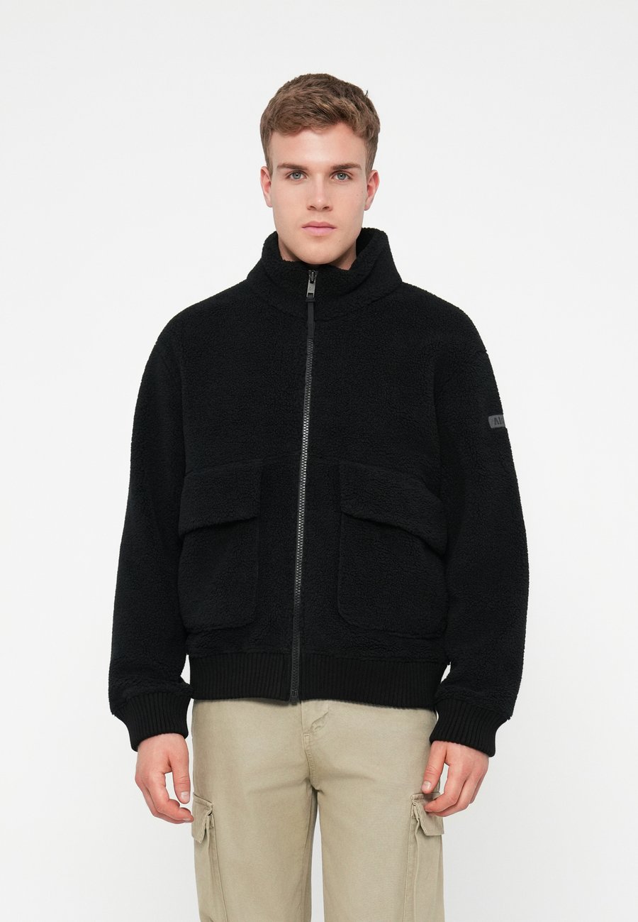 Флисовая куртка Aigle Fleece jacket, Noir/Black
Флисовая куртка Aigle Fleece jacket, Noir/Black