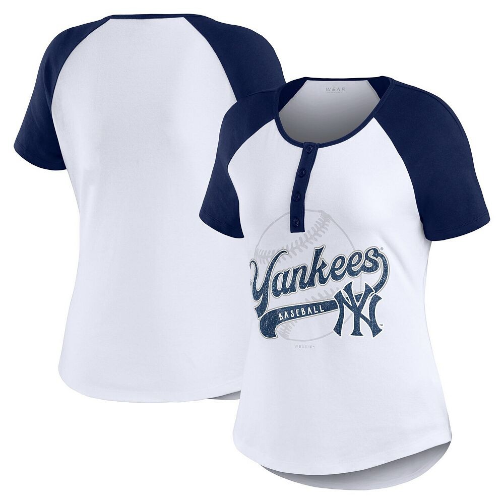 Женская одежда Erin Andrews Белая/темно-синяя футболка New York Yankees Henley Raglan WEAR by Erin Andrews, цвет Ynk White
Женская одежда Erin Andrews Белая/темно-синяя футболка New York Yankees Henley Raglan WEAR by Erin Andrews, цвет Ynk White