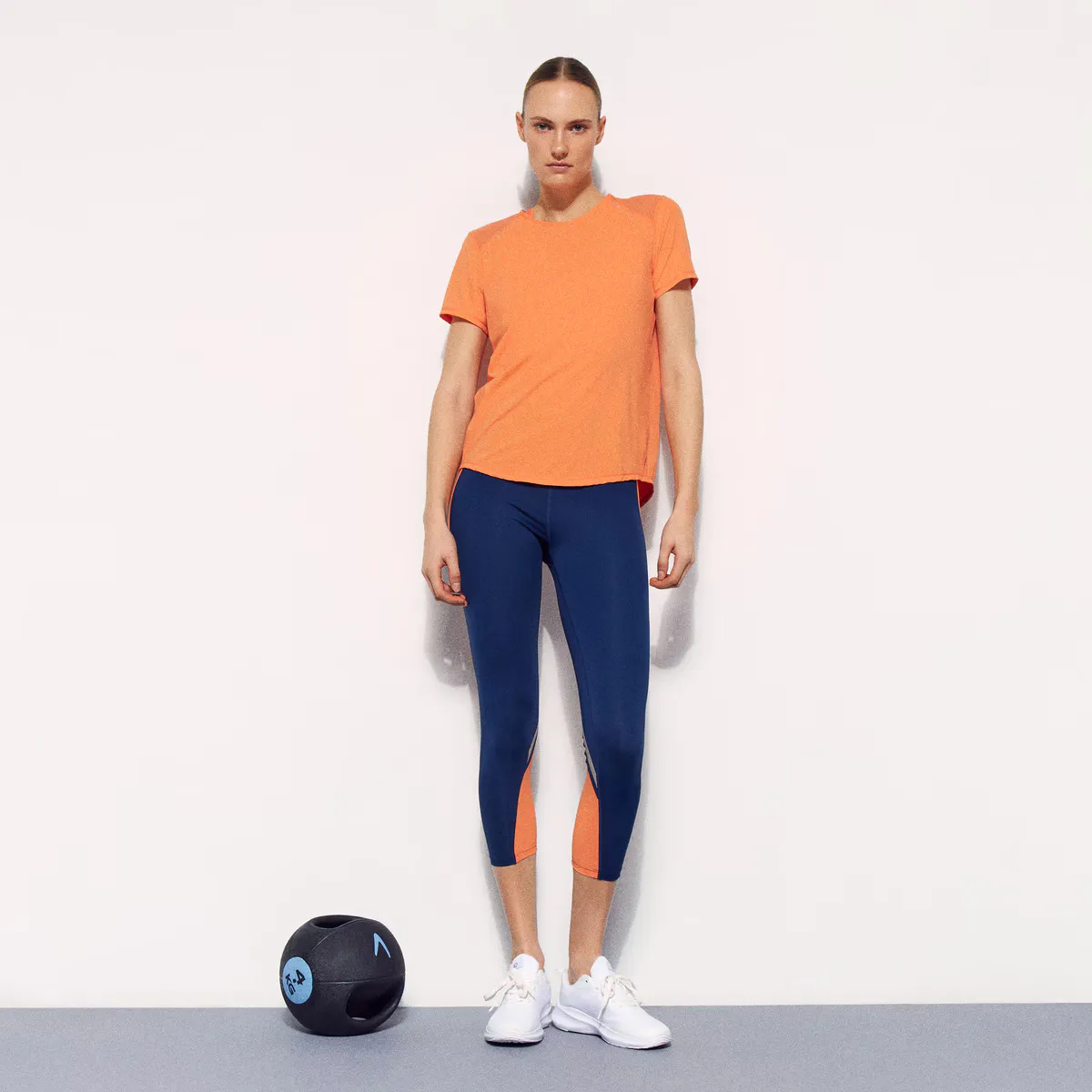 Женские тренировочные леггинсы Boomerang 7/8, тёмно-синий
Женские тренировочные леггинсы Boomerang 7/8, тёмно-синий