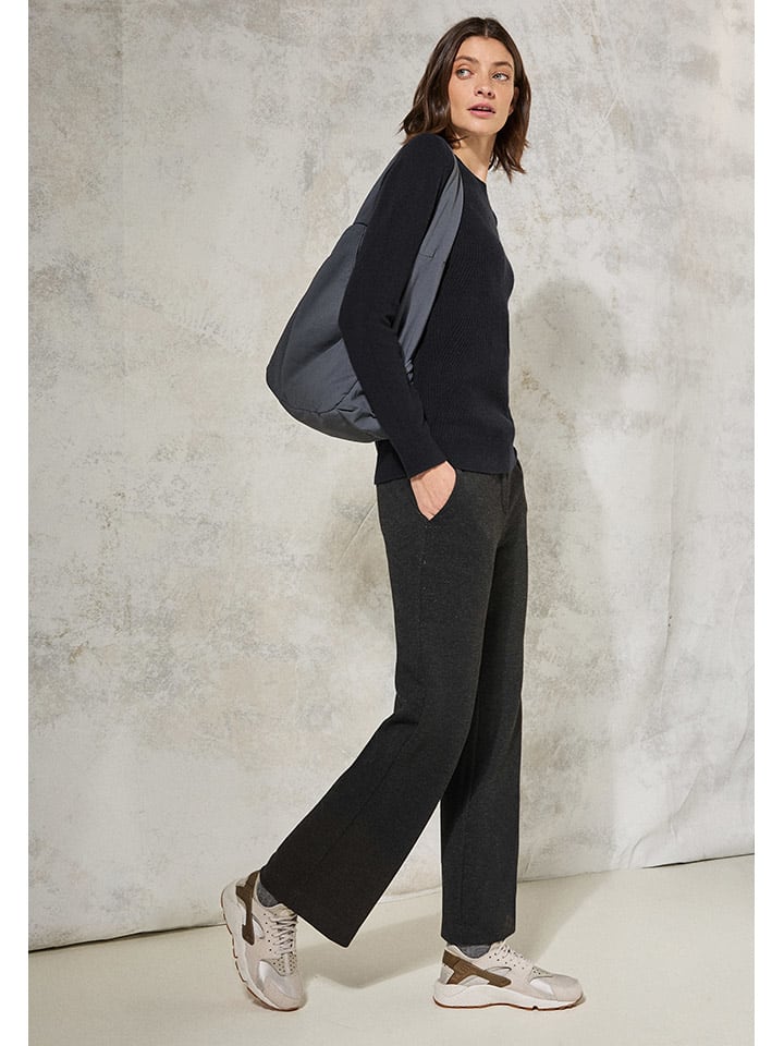 Пуловер Cecil Pullover, черный
Пуловер Cecil Pullover, черный