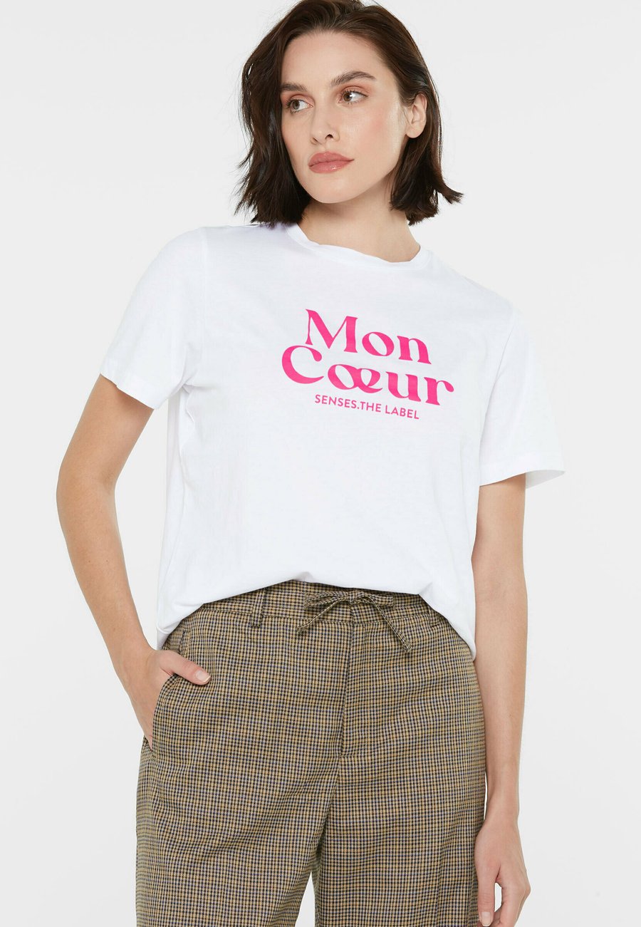 Футболка SENSES.THE LABEL TUL:IP MIT WORDING PRINT, Opticwhite/White, Белый, Футболка SENSES.THE LABEL TUL:IP MIT WORDING PRINT, Opticwhite/White
Футболка SENSES.THE LABEL TUL:IP MIT WORDING PRINT, Opticwhite/White, Белый, Футболка SENSES.THE LABEL TUL:IP MIT WORDING PRINT, Opticwhite/White