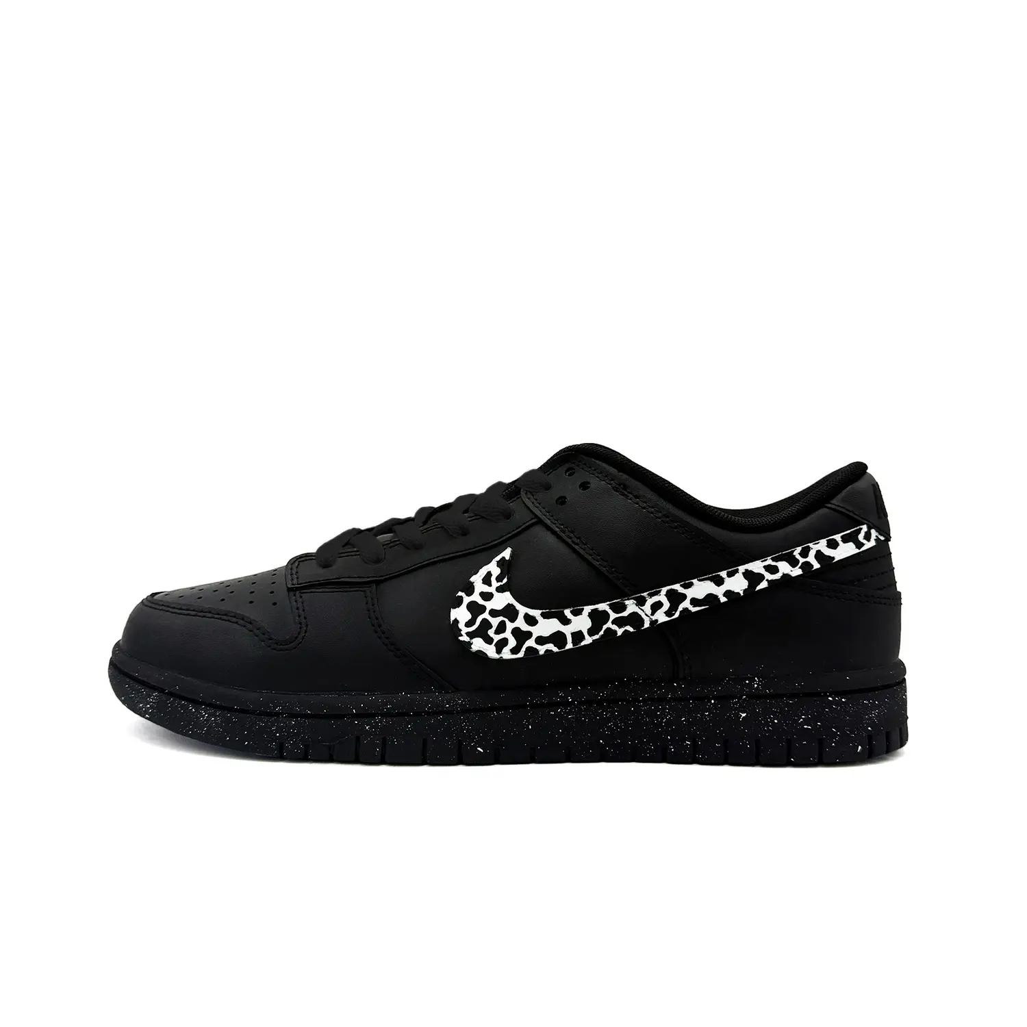 Nike Dunk Ink White Spot Leather Low top Skateboard Shoes мужские белые черные
Nike Dunk Ink White Spot Leather Low top Skateboard Shoes мужские белые черные