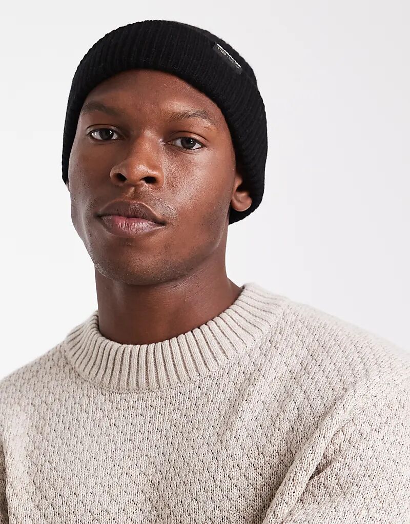 Шапочка Jack & Jones черного цвета
Шапочка Jack & Jones черного цвета