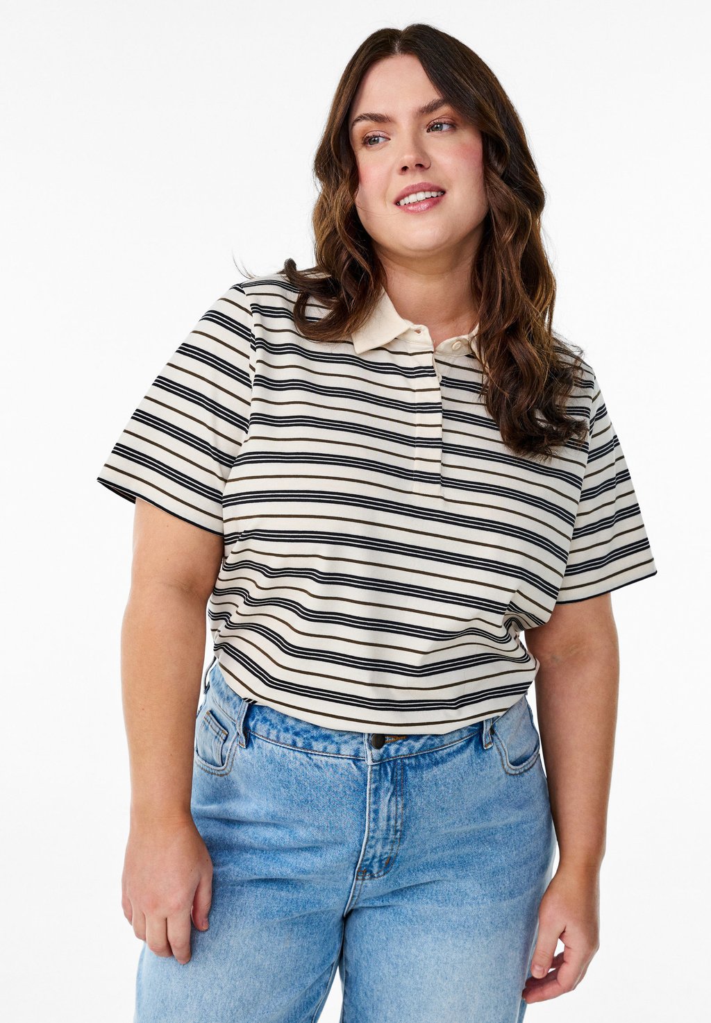 Рубашка поло MIT STREIFEN UND KURZEN ÄRMELN Zizzi, кремовый
Рубашка поло MIT STREIFEN UND KURZEN ÄRMELN Zizzi, кремовый