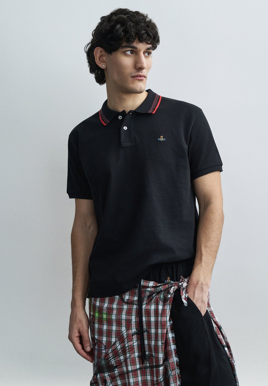 Поло Vivienne Westwood CLASSIC, Black, Черный, Поло Vivienne Westwood CLASSIC, Black
Поло Vivienne Westwood CLASSIC, Black, Черный, Поло Vivienne Westwood CLASSIC, Black