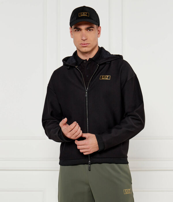 Толстовка мужская Ea7 на молнии, черный / золотой
Толстовка мужская Ea7 на молнии, черный / золотой