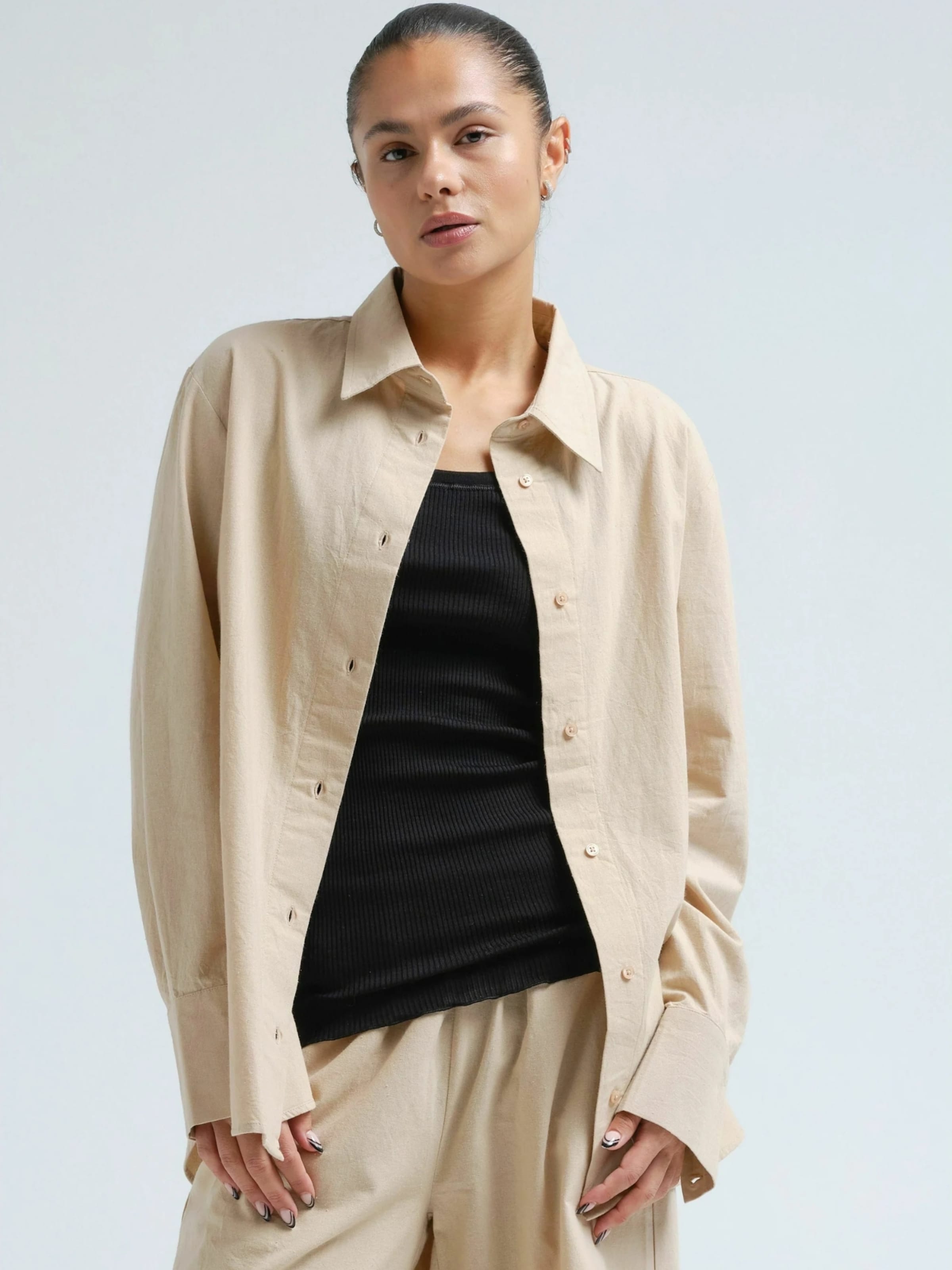 Seamless Basic Рубашка 'Amalfi' в цвете Sand
Seamless Basic Рубашка 'Amalfi' в цвете Sand