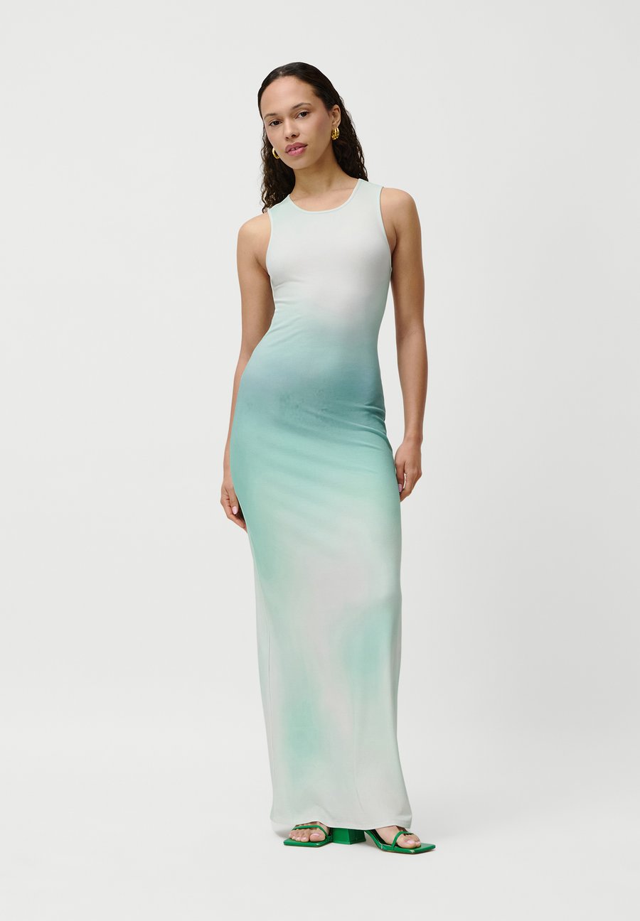 Платье LeGer by Lena Gercke FENJA DRESS, Blau/Blue
Платье LeGer by Lena Gercke FENJA DRESS, Blau/Blue