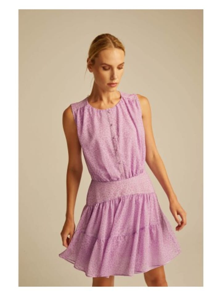 Платье до колена & me, фиолетовый
Платье до колена & me, фиолетовый