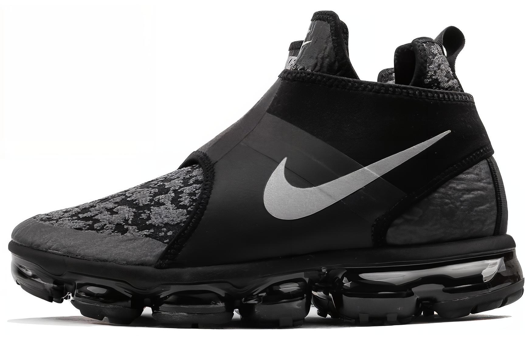 Nike Air VaporMax Chukka Slip Black Silver
Nike Air VaporMax Chukka Slip Black Silver