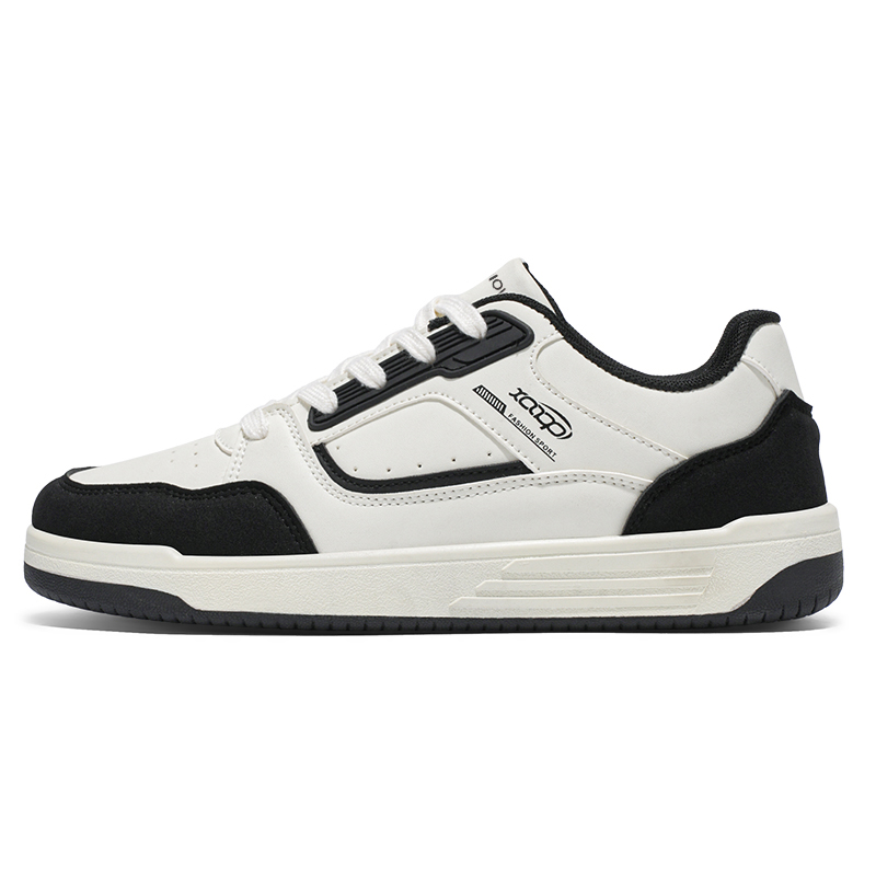 Низкие мужские кроссовки MIIOW, Black Beige
Низкие мужские кроссовки MIIOW, Black Beige