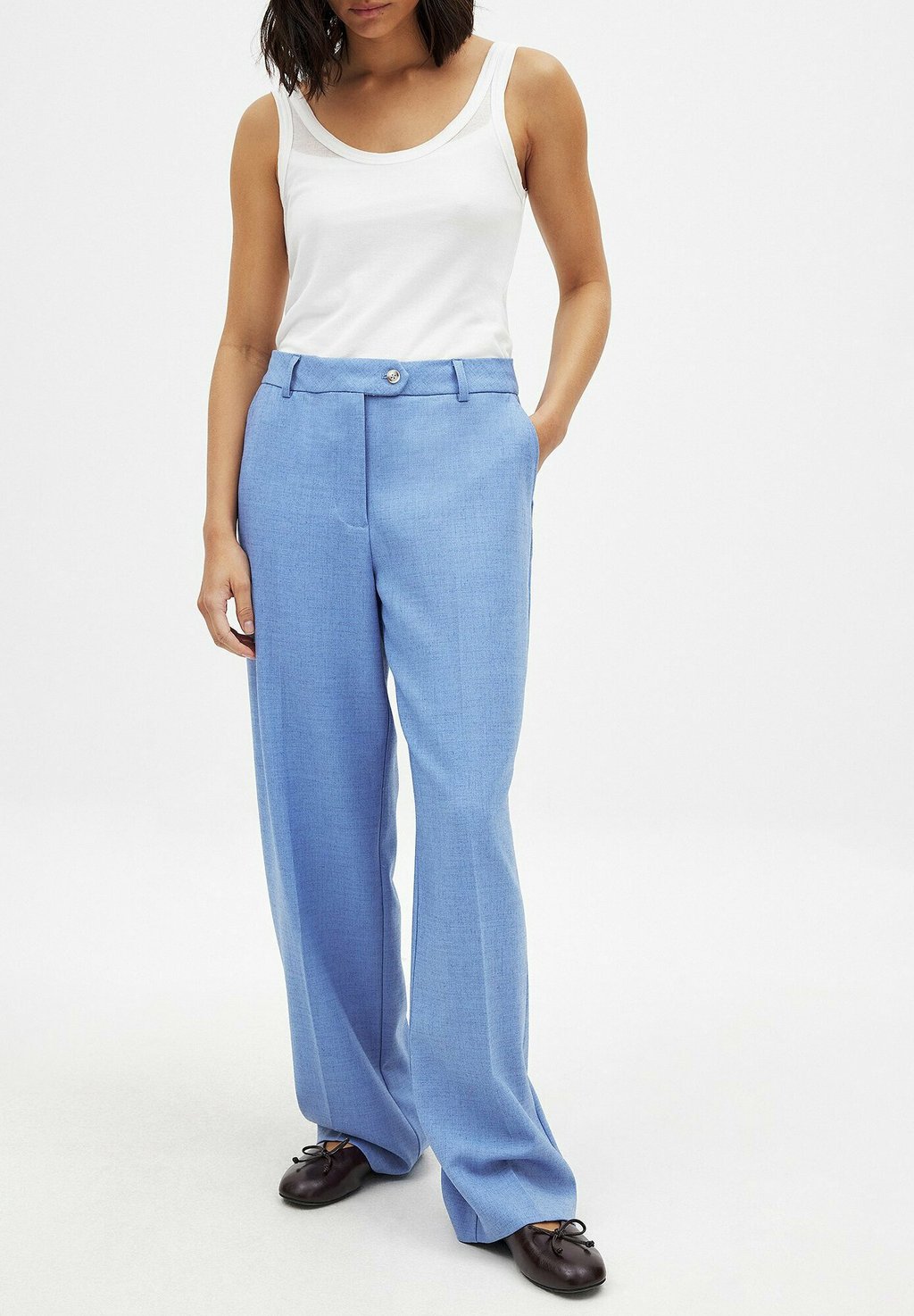 Брюки TAILORED NA-KD, синий
Брюки TAILORED NA-KD, синий