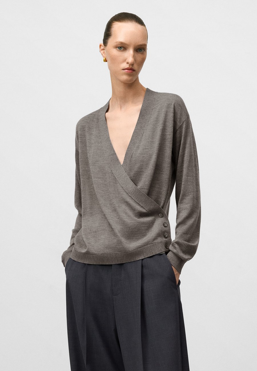 Кардиган ADOLFO DOMINGUEZ Cardigan, Taupe
Кардиган ADOLFO DOMINGUEZ Cardigan, Taupe