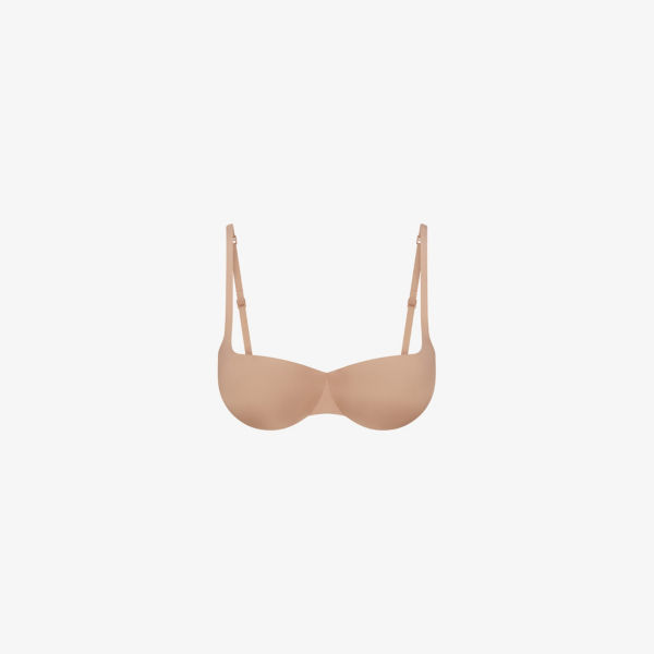 Бюстгальтер пуш-ап Skims Ultimate, телесный
Бюстгальтер пуш-ап Skims Ultimate, телесный