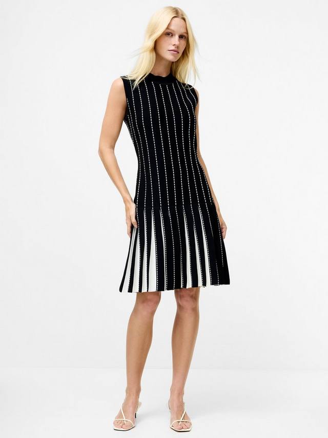 Платье Mari с плиссировкой French Connection, Blackout/Winter White
Платье Mari с плиссировкой French Connection, Blackout/Winter White