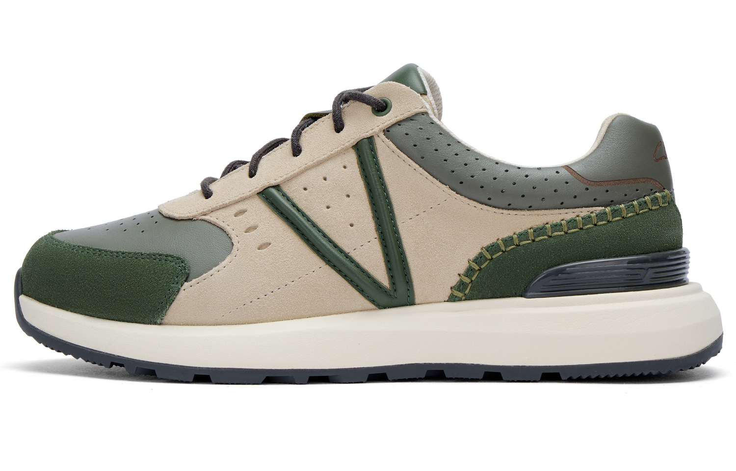 Clarks Низкие повседневные туфли мужские зеленые
Clarks Низкие повседневные туфли мужские зеленые