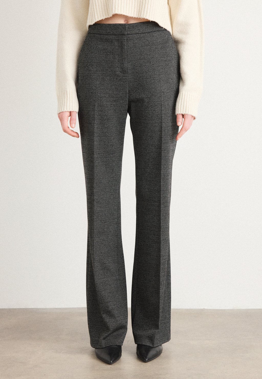 Брюки TALIA BOSS, кремовый
Брюки TALIA BOSS, кремовый