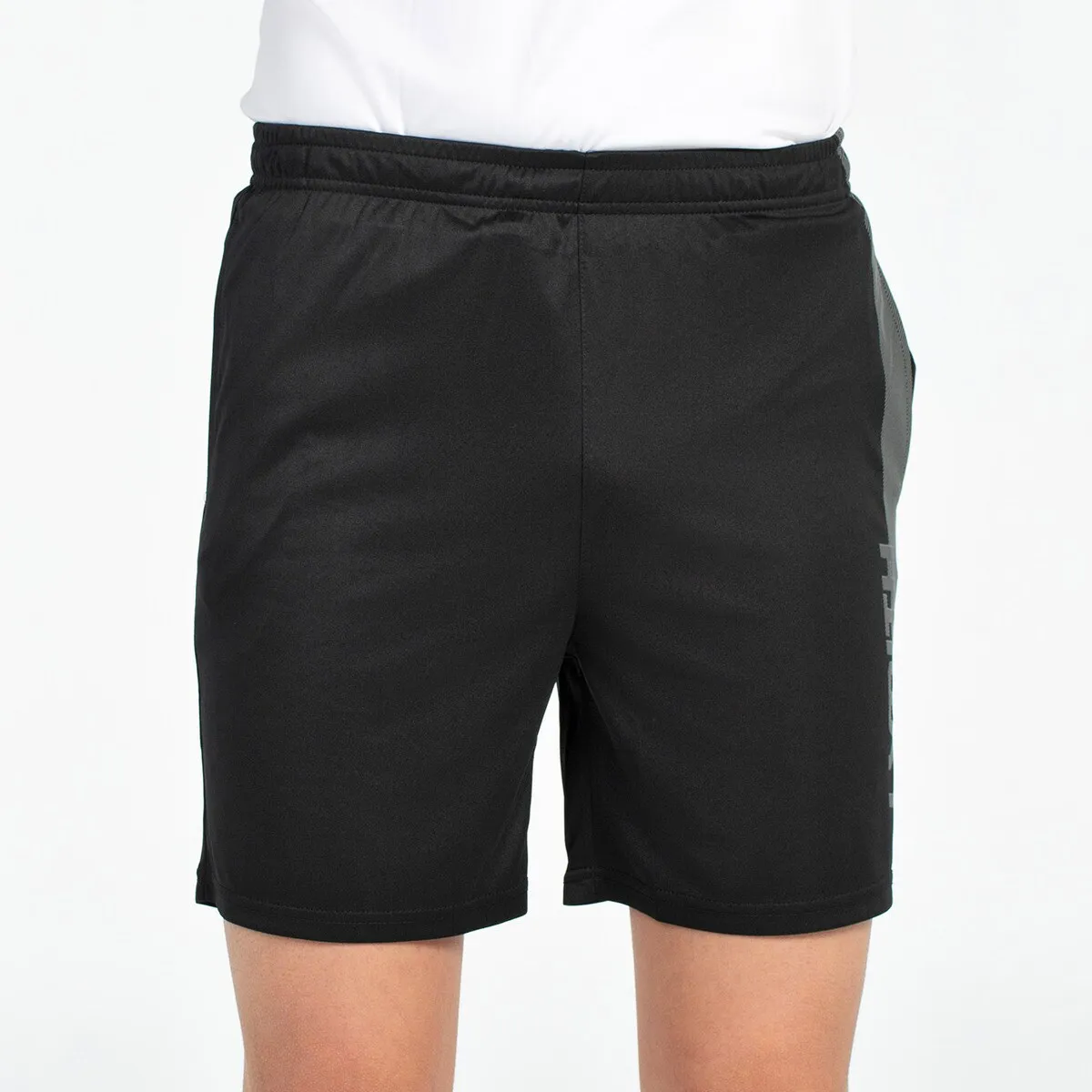 Мужские шорты из полиэстера John Smith, черный
Мужские шорты из полиэстера John Smith, черный