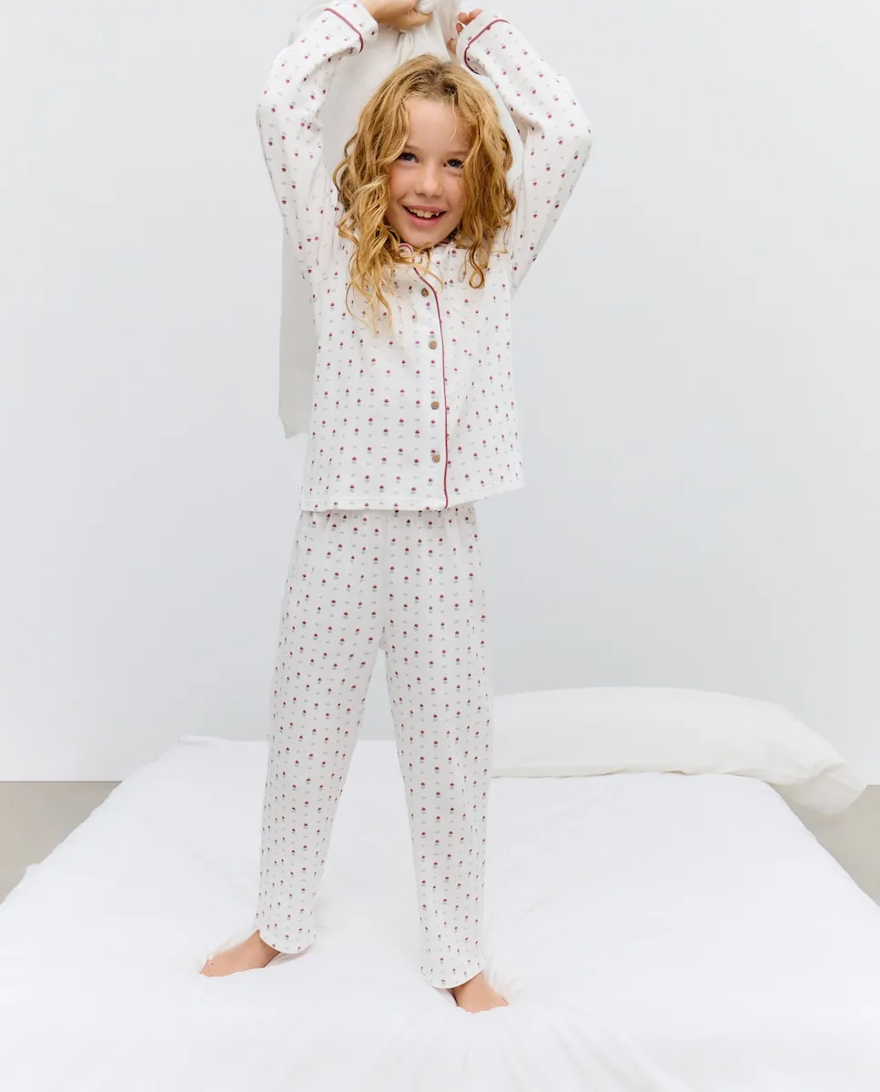 Длинная трикотажная пижама с пуговицами, с цветочным принтом, для девочки Cotton Juice, белый
Длинная трикотажная пижама с пуговицами, с цветочным принтом, для девочки Cotton Juice, белый