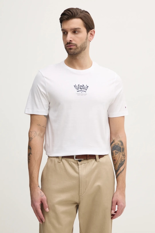 Хлопковая футболка Tommy Hilfiger, белый
Хлопковая футболка Tommy Hilfiger, белый