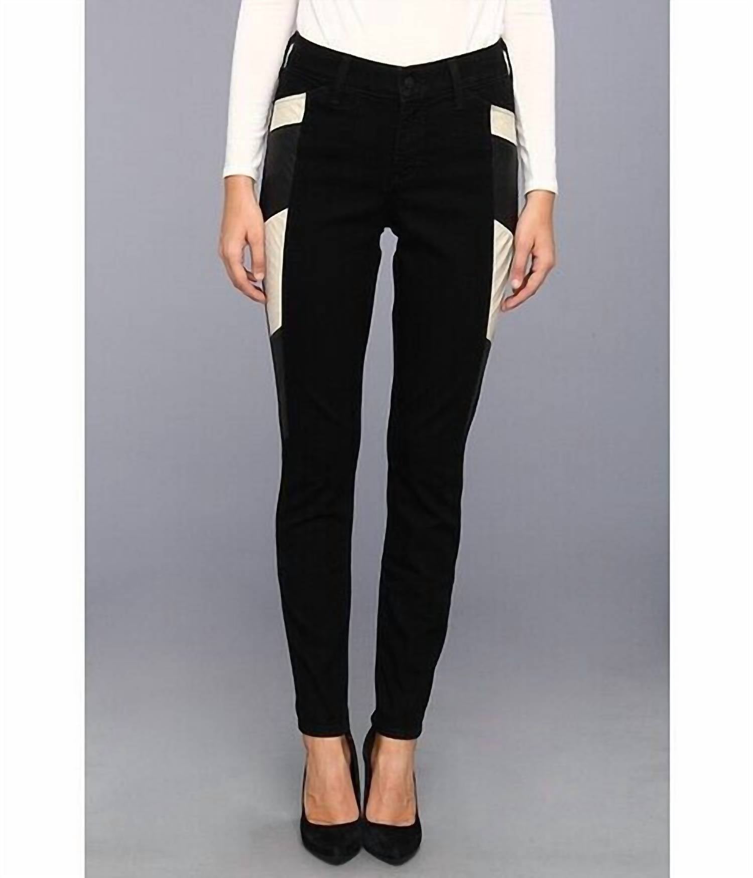 Оригинальные облегающие джинсы Racer Panels Skinny черного цвета NYDJ
Оригинальные облегающие джинсы Racer Panels Skinny черного цвета NYDJ