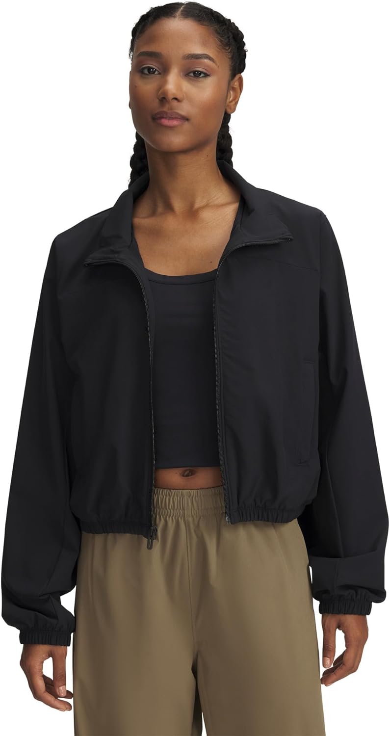 Куртка женская Under Armour Rival Woven, кроп, Black/White
Куртка женская Under Armour Rival Woven, кроп, Black/White