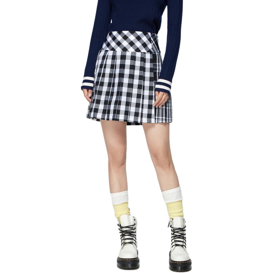 Повседневная короткая юбка женская черно-белая клетка GAP
Повседневная короткая юбка женская черно-белая клетка GAP