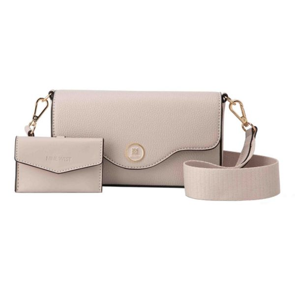 Сумка-кроссбоди Nalini с клапаном Nine West, цвет cement
Сумка-кроссбоди Nalini с клапаном Nine West, цвет cement