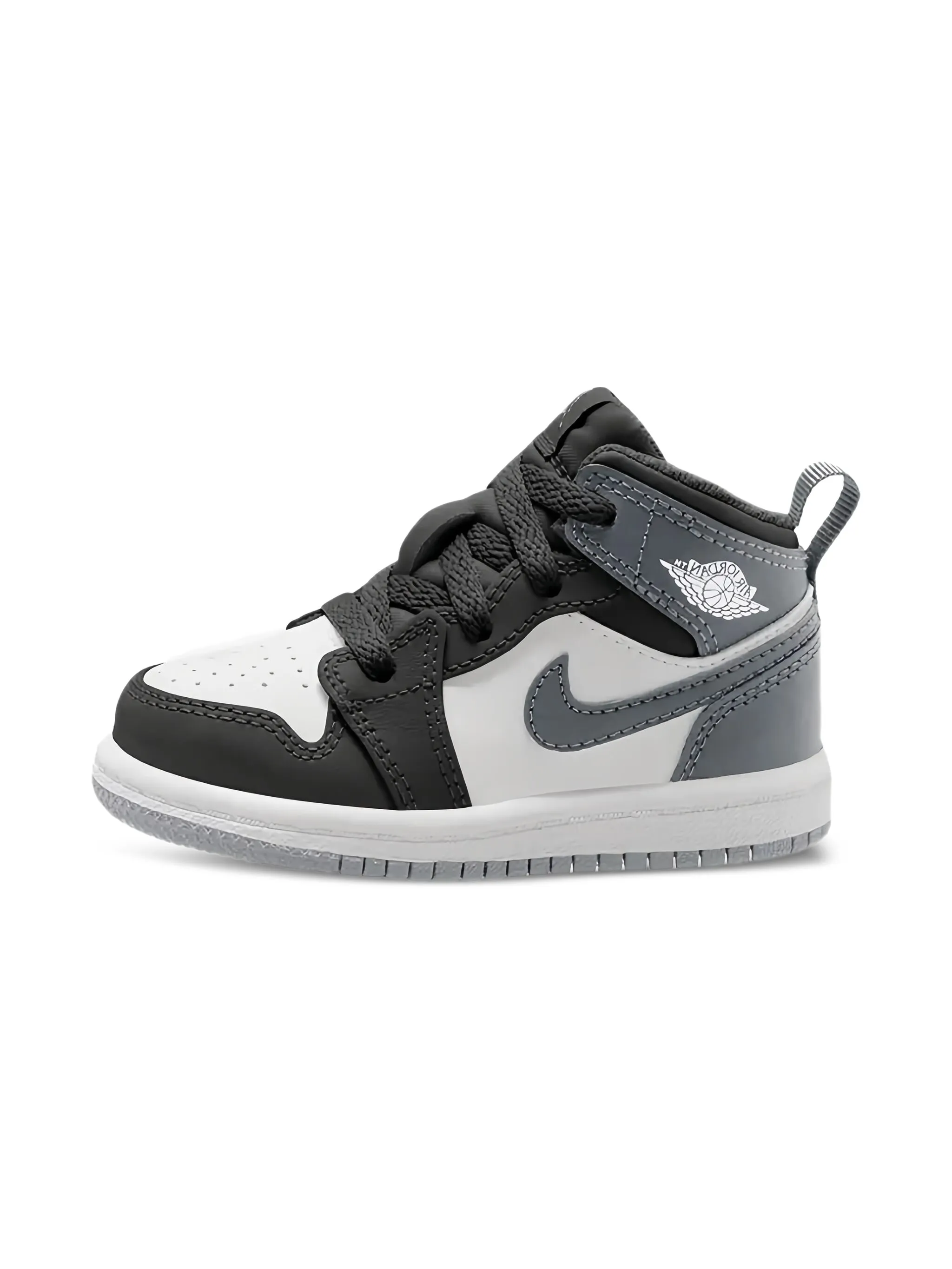 Кроссовки Jordan 1 Mid Black/White/Iron Jordan Kids, белый
Кроссовки Jordan 1 Mid Black/White/Iron Jordan Kids, белый