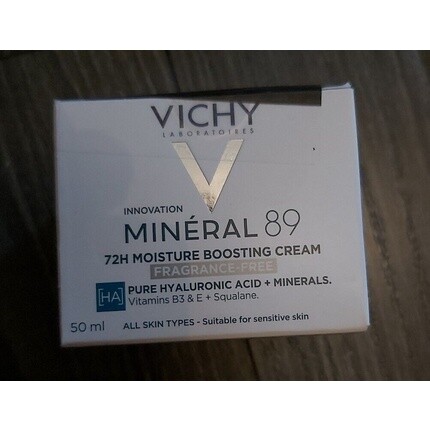 Vichy Mineral 89 72H Увлажняющий крем для лица без отдушек 50 мл
Vichy Mineral 89 72H Увлажняющий крем для лица без отдушек 50 мл