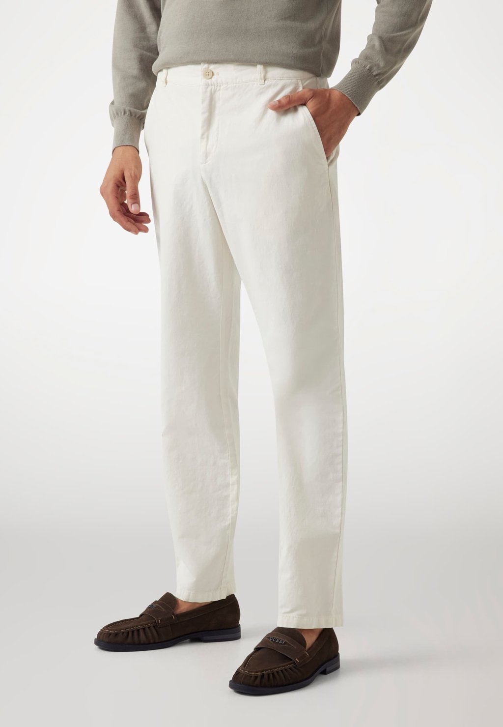 Чиносы Guess, бежевый
Чиносы Guess, бежевый