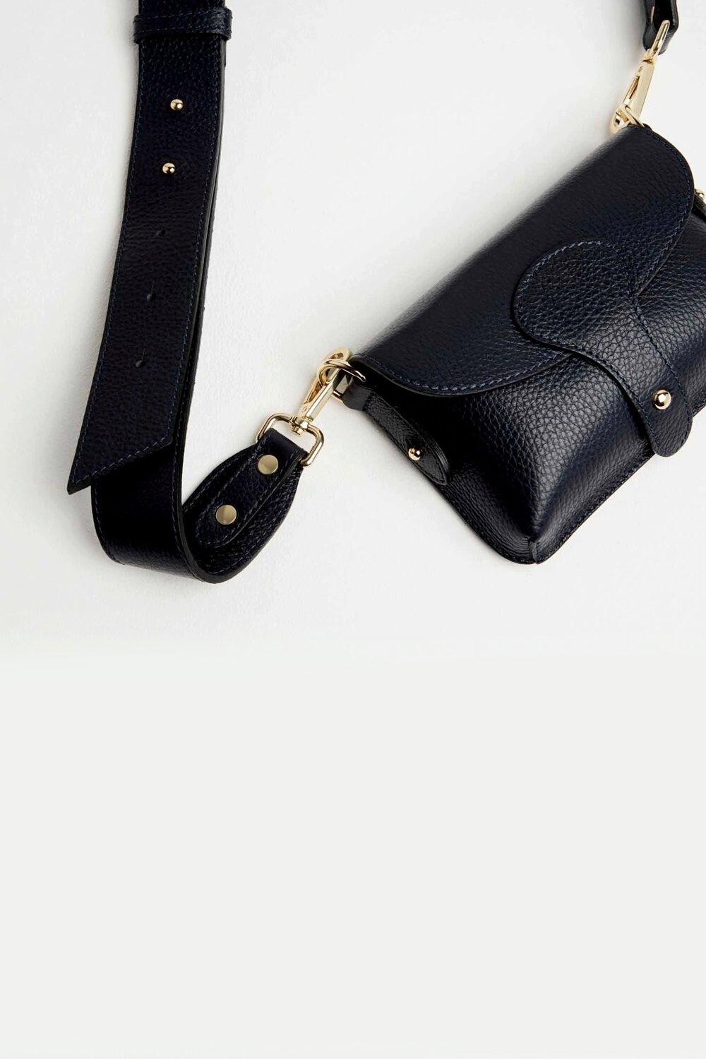 Маленькая сумка через плечо 'Luca' Betsy & Floss, черный
Маленькая сумка через плечо 'Luca' Betsy & Floss, черный