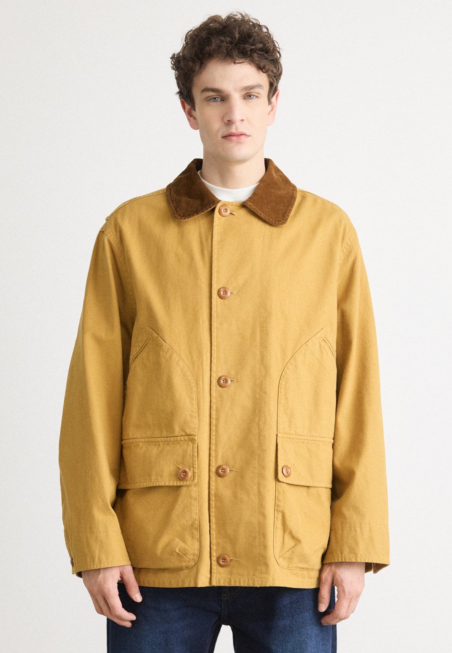 Куртка GANT FIELD JACKET, Peanut Butter/Yellow
Куртка GANT FIELD JACKET, Peanut Butter/Yellow