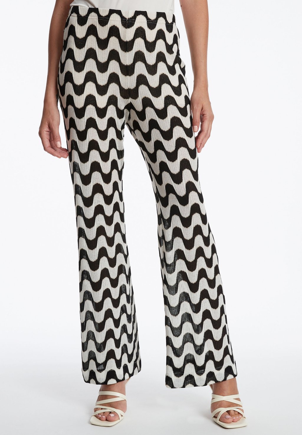 Брюки ZOMIA Ana Alcazar, мультиколор
Брюки ZOMIA Ana Alcazar, мультиколор