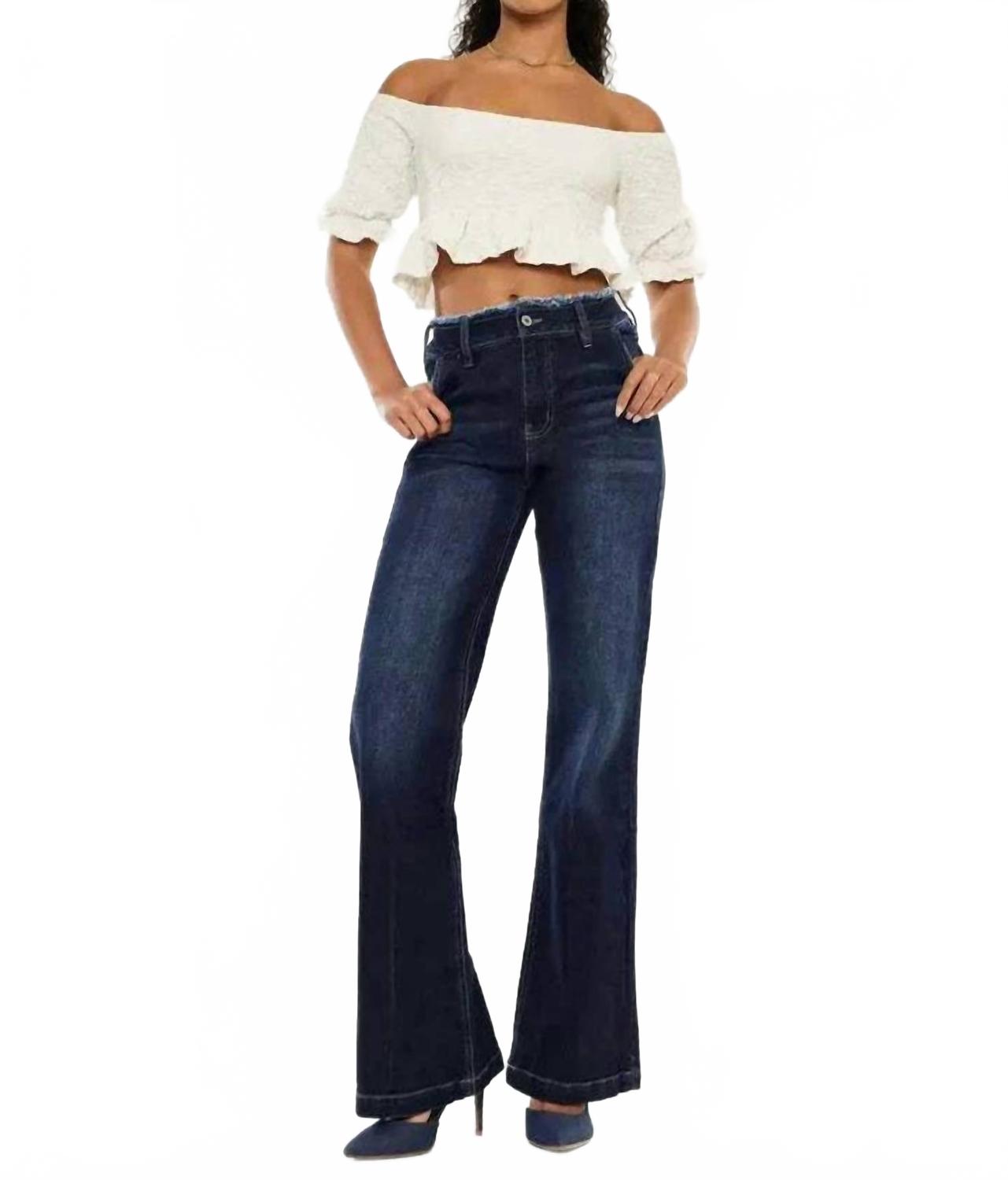 Джинсы с необработанным поясом, темного цвета Kancan, Dark Wash
Джинсы с необработанным поясом, темного цвета Kancan, Dark Wash