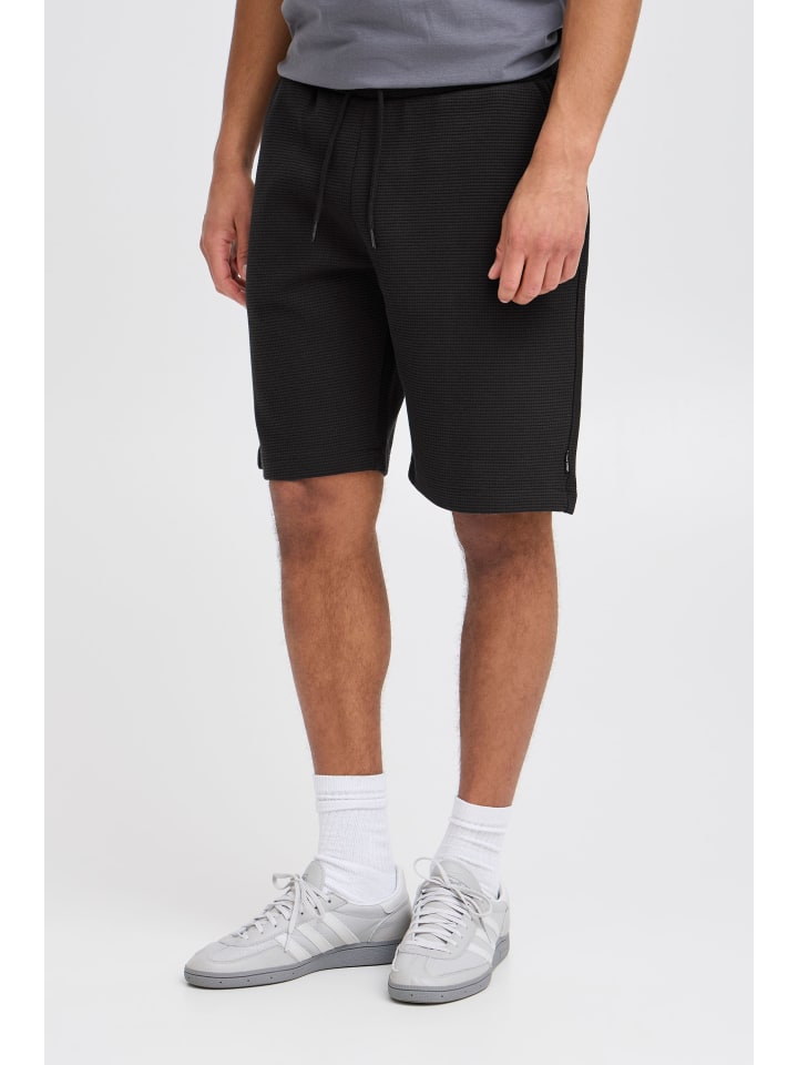 Тканевые шорты BLEND, черный
Тканевые шорты BLEND, черный