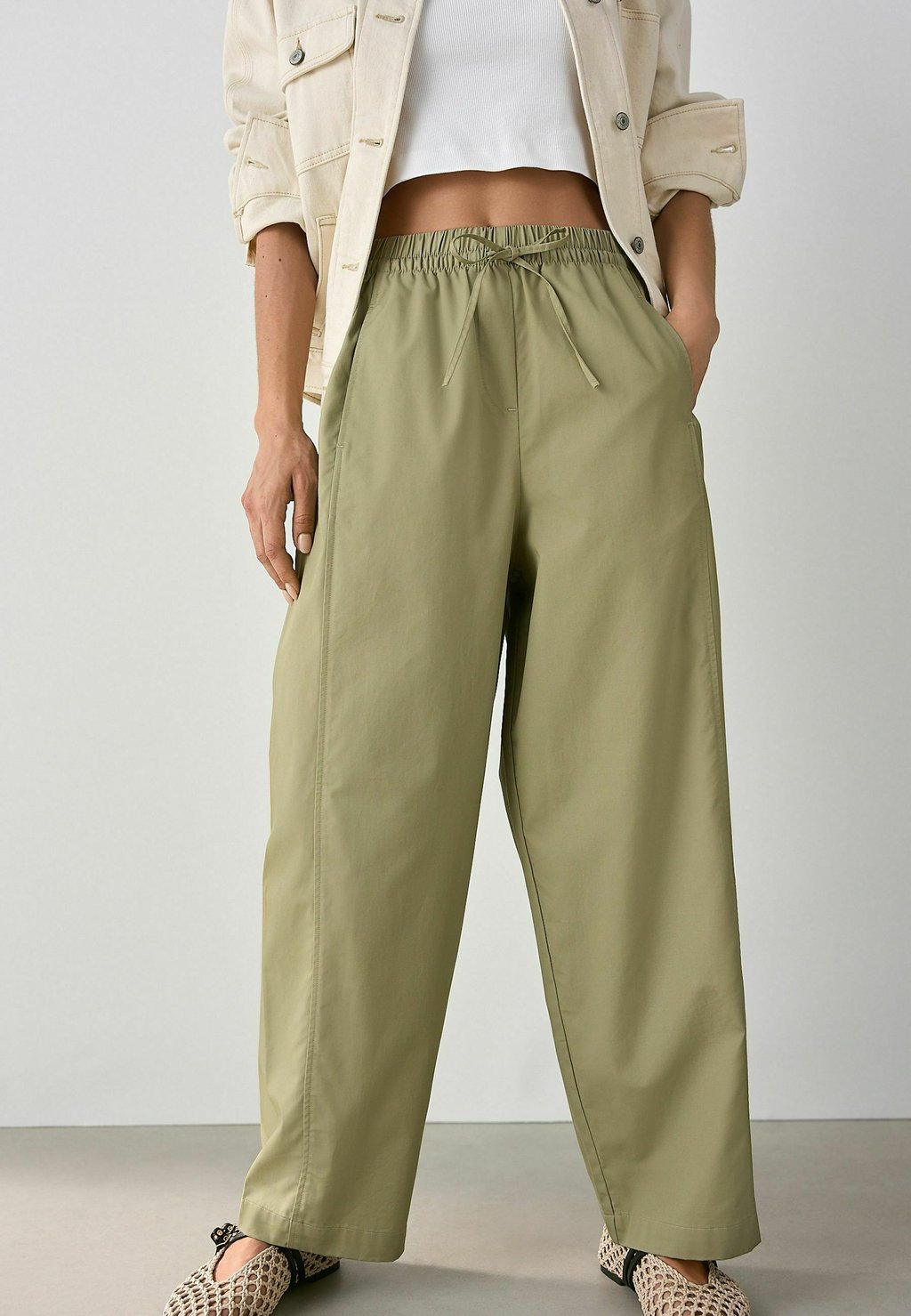 Брюки BALLOON LEG Next, зеленый
Брюки BALLOON LEG Next, зеленый