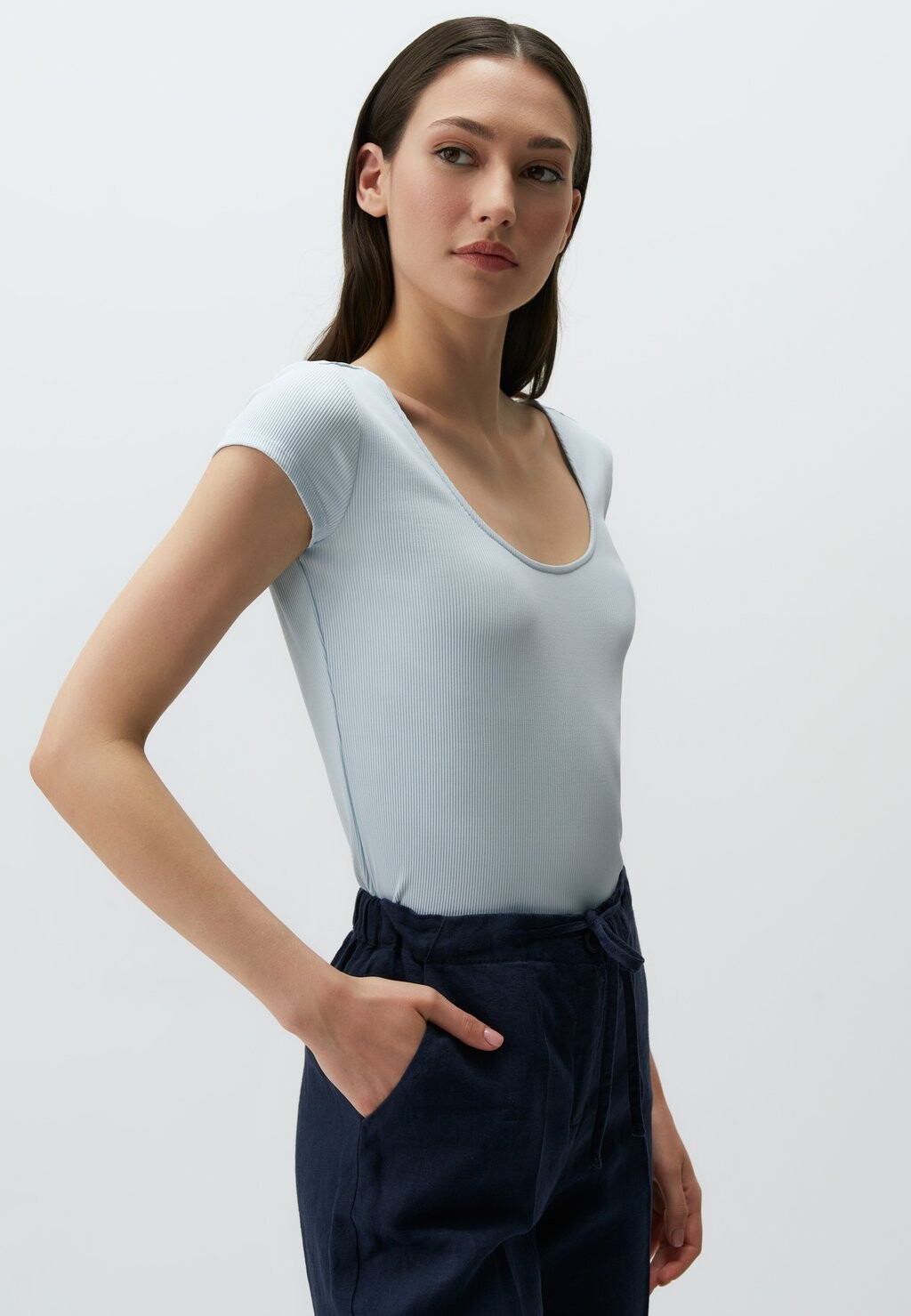 Базовая футболка SLIM FIT SHORT SLEEVED U NECK Jimmy Key, светло-голубой
Базовая футболка SLIM FIT SHORT SLEEVED U NECK Jimmy Key, светло-голубой