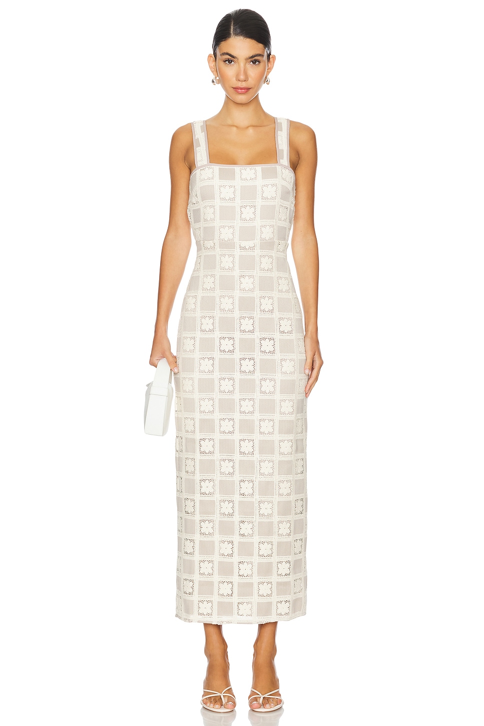 Анна макси платье Tularosa, цвет nude
Анна макси платье Tularosa, цвет nude