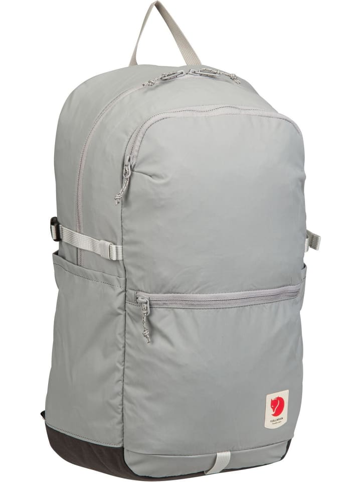 Рюкзак High Coast Backpack 24 в цвете Shark Grey FJÄLLRÄVEN
Рюкзак High Coast Backpack 24 в цвете Shark Grey FJÄLLRÄVEN
