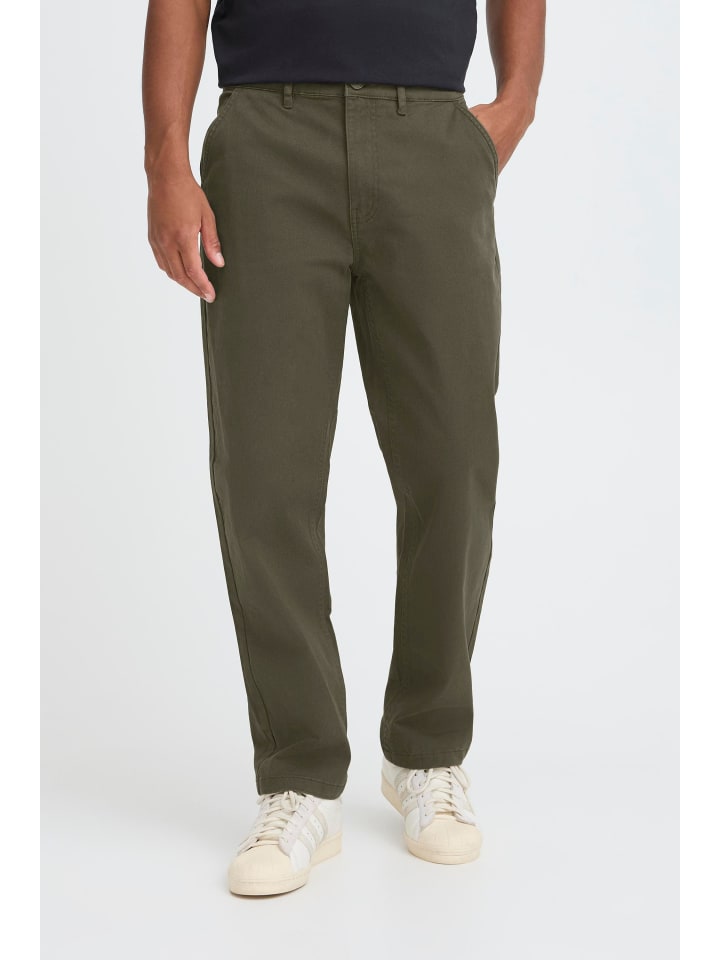 BLEND Брюки чинос BHNatan темно-зеленого цвета
BLEND Брюки чинос BHNatan темно-зеленого цвета