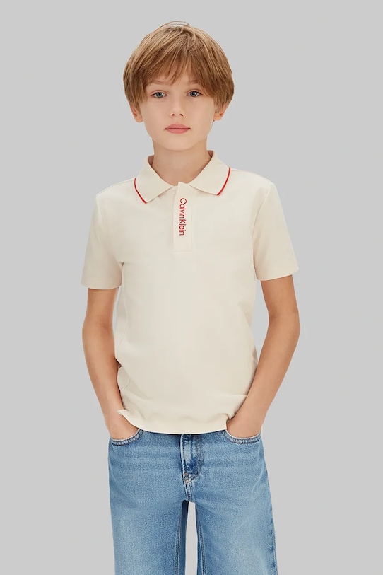 Детское поло Calvin Klein Jeans, бежевый
Детское поло Calvin Klein Jeans, бежевый